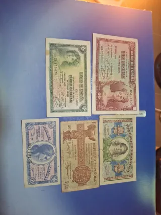 Lote 5 Billetes Españoles II República