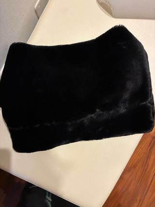 Sciarpa ad anello in pelliccia sintetica nera