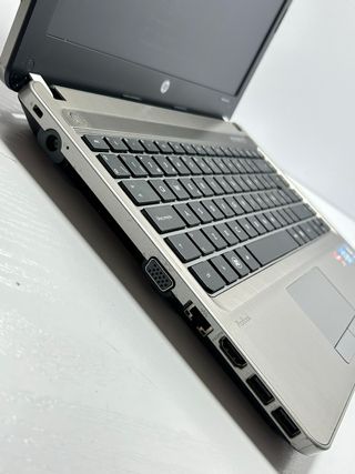 HP ProBook 4330s i3 / 4Gb