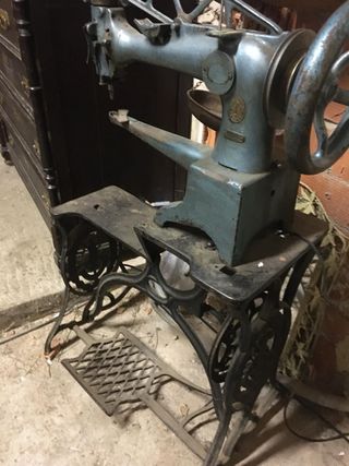 Máquina de zapatero Singer antigua
