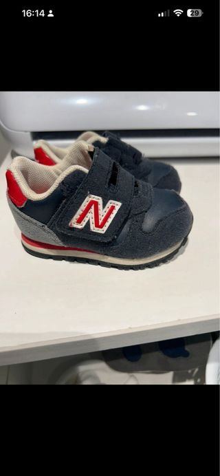 Zapatillas New Balance Bebé Azul y Rojo