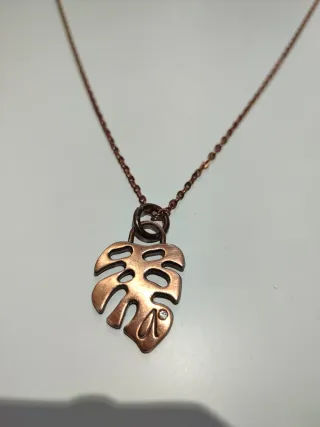 Set di Gioielli: Collana, Orecchini e Anello