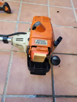 Desbrozadora Stihl FS 200