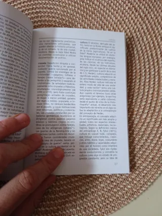 Conceptos fundamentales de Historia (Spanish Ed...