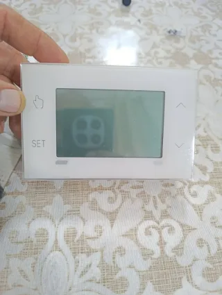 Termostato VEMER VE788600 WiFi Batteria