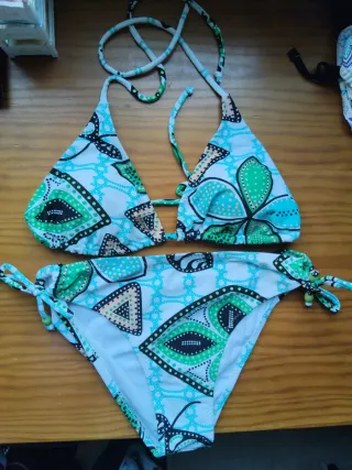 Lote 2 Bikinis Talla 38 (sin estrenar)