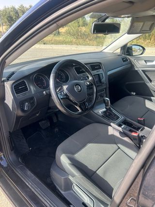 Volkswagen Golf 105cv DSG | GARANTIA