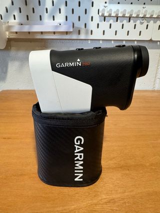 Telémetro Láser Garmin Z82