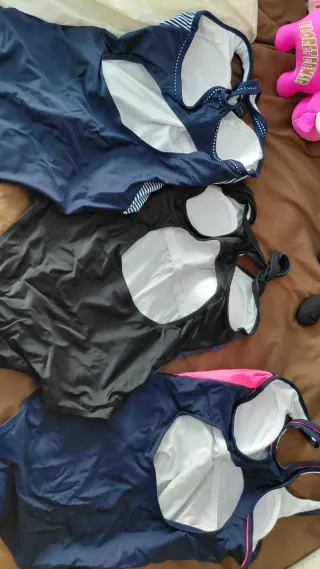 Lote de 3 bañadores