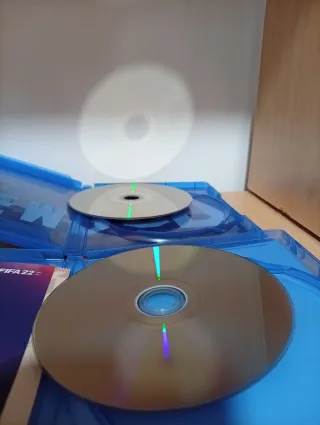 Lote 2 Juegos PS4: FIFA 22 y GTA V