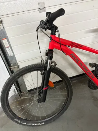 Bicicleta Muntanya Rockrider 100. Rodes de 27,5''