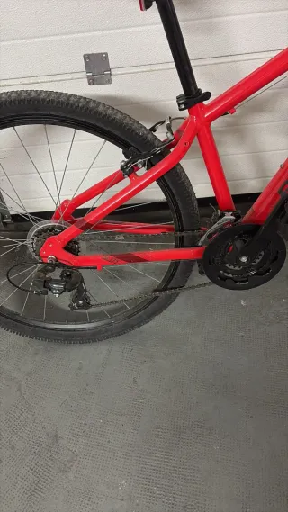 Bicicleta Muntanya Rockrider 100. Rodes de 27,5''