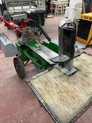 Astilladora de leña Hakka