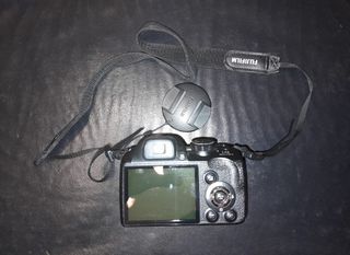 Fujifilm FinePix S4500 Bridge Zoom 30x