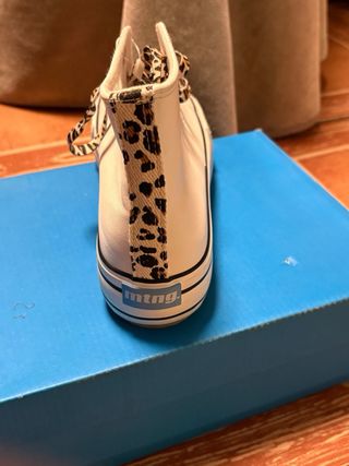 Deportivas Mustang Blancas Talla 40