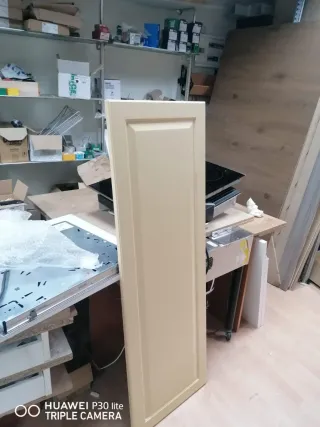 Puertas de cocina lacadas beige