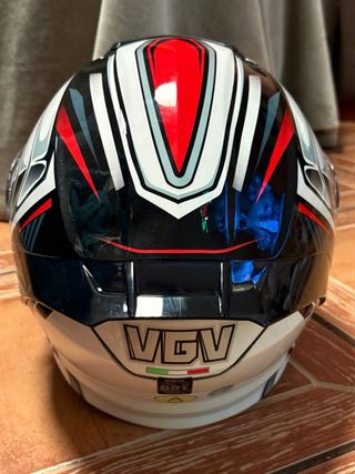 Casco de moto VGV