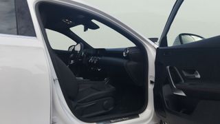 Mercedes-Benz Clase A 180 100 kW (136 CV)