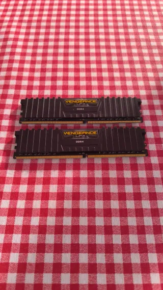 Corsair Vengeance LPX DDR4