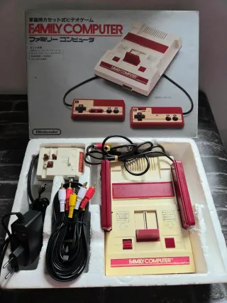 Consola Nintendo Famicom HVC-001