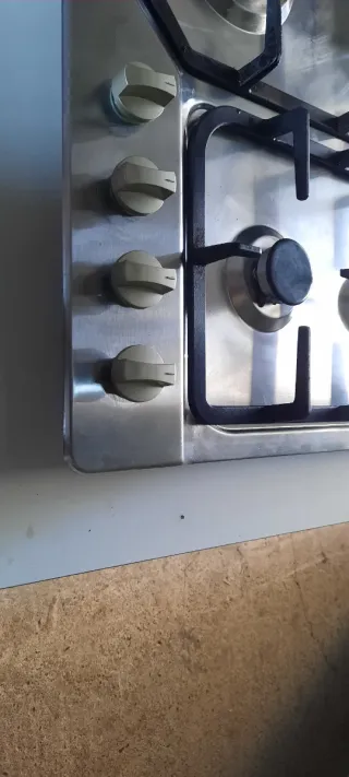 Vitrocerámica de gas 4 fuegos