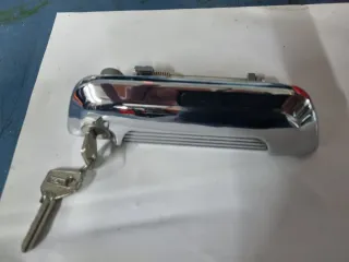 Maneta Puerta Derecha Seat 124 Sport