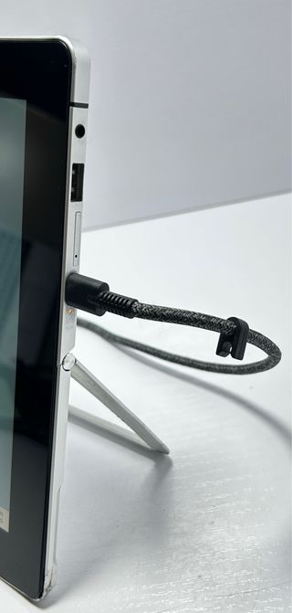 HP Elite x2 1012 G1 m7 / 8Gb / 128Gb