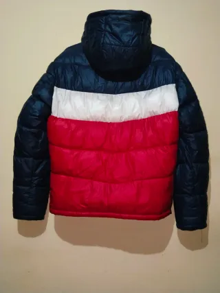 Chaqueta Zara Azul, Blanca y Roja