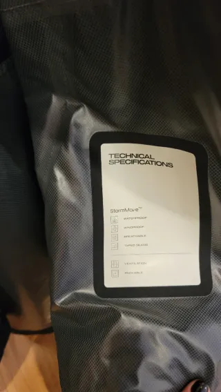 Chubasquero H&M Stormmove Unisex Negro