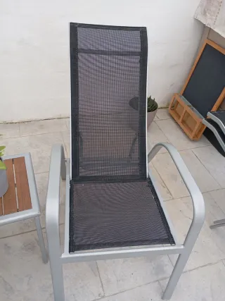 Conjunto 2 butacas reclinables y mesa auxiliar