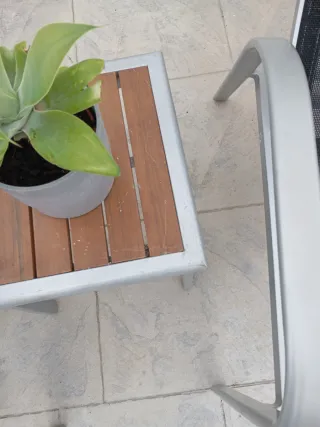 Conjunto 2 butacas reclinables y mesa auxiliar