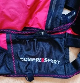 Mochila Trail Compressport Ultra Run 140gr