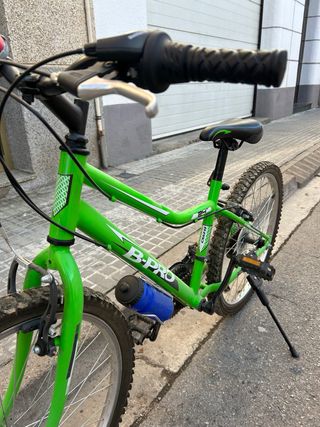 Bicicleta B-PRO 24" Mtb Bkom Verde