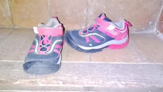 Sabates/botes de montanya del Decathlon