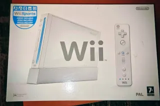 Nintendo Wii + Wii Sports + UFC T (PAL)