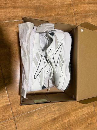 Reebok Zapatillas Blancas y Grises Unisex