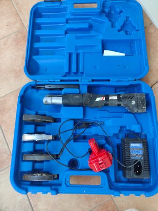 Máquina multicapa Klauke/Uponor