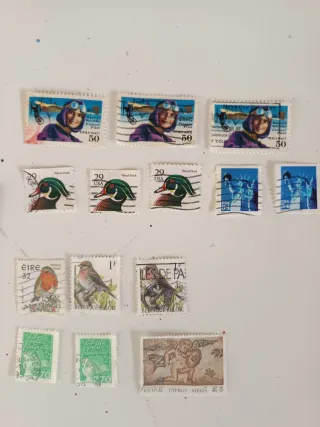 Lote de sellos extranjeros