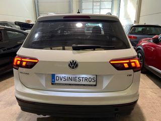 Volkswagen Tiguan 2016 ACCIDENTADO!