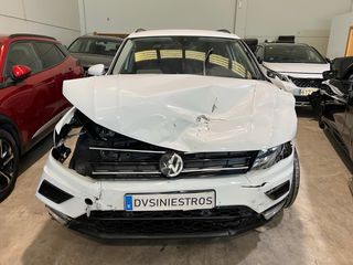 Volkswagen Tiguan 2016 ACCIDENTADO!