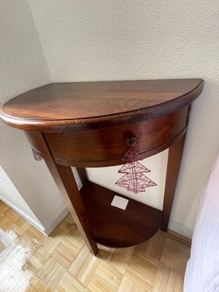 Mesita auxiliar de madera natural