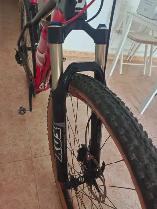 Bicicleta Scott Scale 935 Montaña