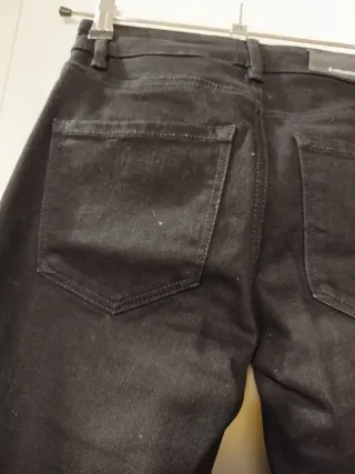 Pantalón Vaquero Negro Stradivarius