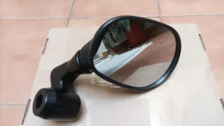 Espejo derecho Yamaha XSR 900 GP