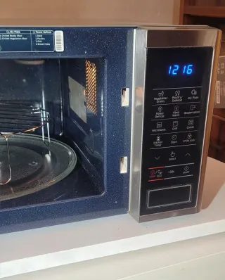 Microondas Samsung Digital 800W con grill