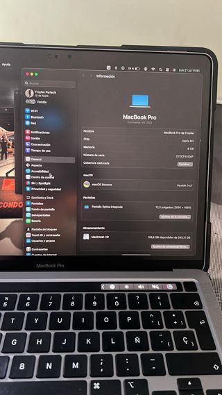 MacBook Pro 13 M2 2022 Argento