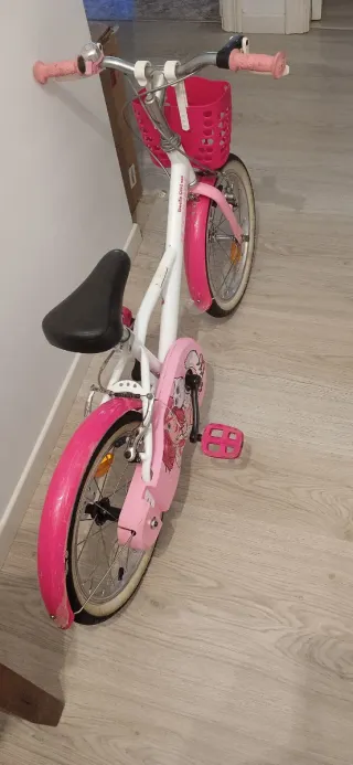 Bicicleta Btwin 16 blanca y rosa