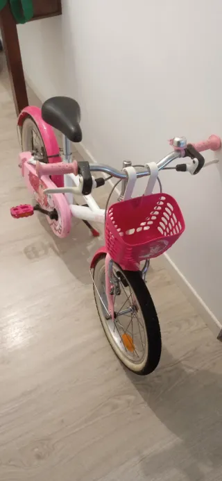 Bicicleta Btwin 16 blanca y rosa