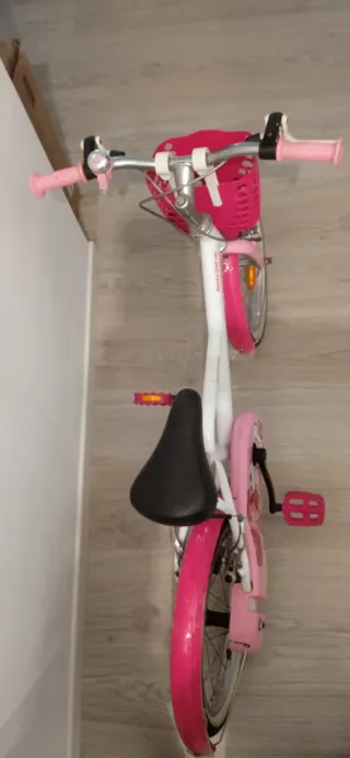 Bicicleta Btwin 16 blanca y rosa