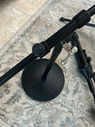 3 supporti per microfono bassi